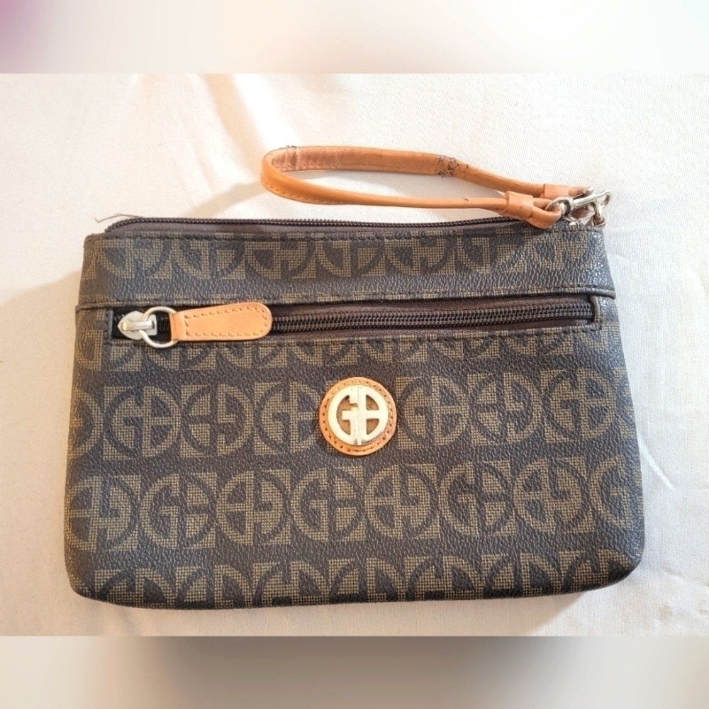 Giani Bernini Clutch Bags for Women